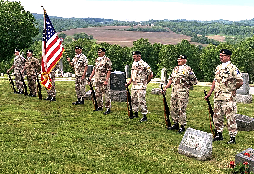 Gallery Salineville Memorial Day 2021 News, Sports, Jobs Morning